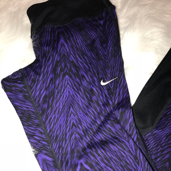 Nike pants - Picture 2 of 3
